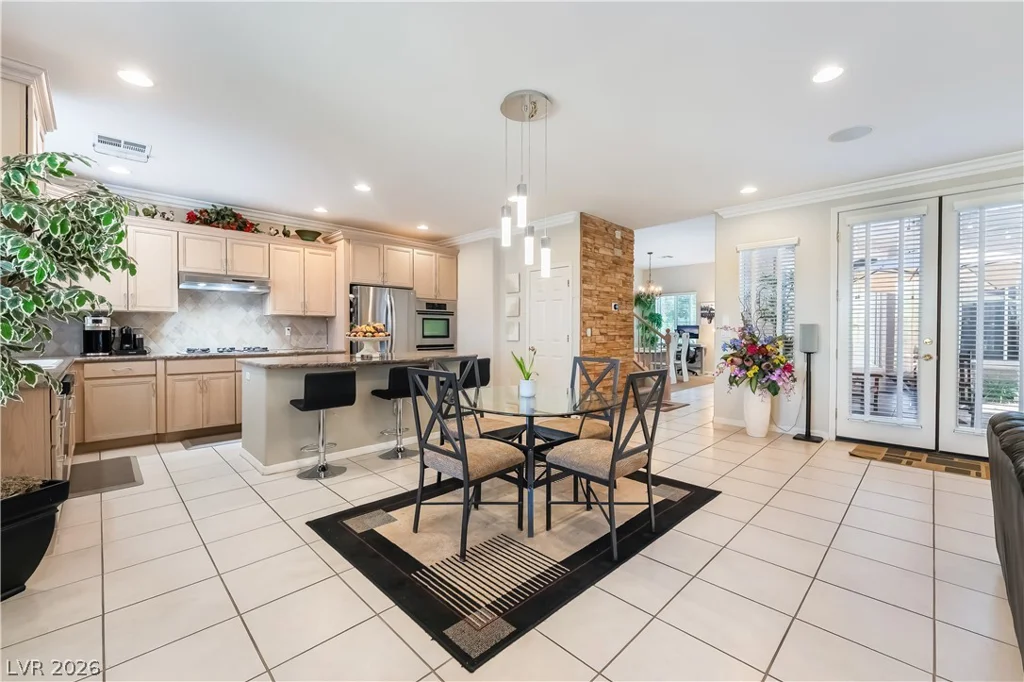 186 Uccello, Las Vegas, NV 89138