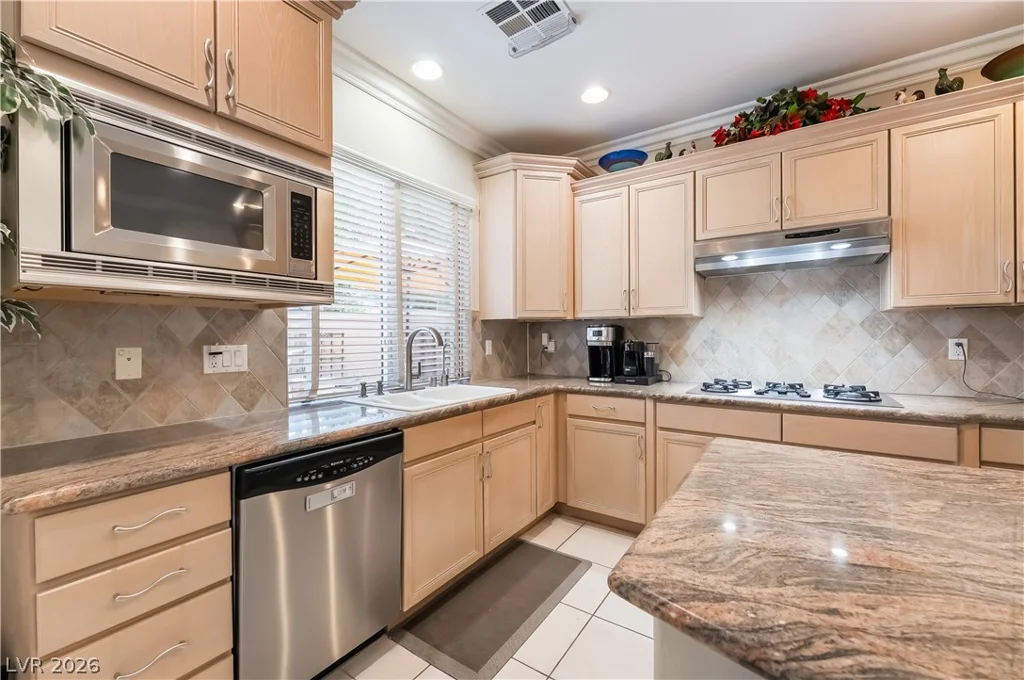 186 Uccello, Las Vegas, NV 89138