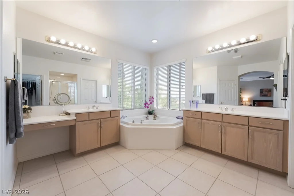 186 Uccello, Las Vegas, NV 89138