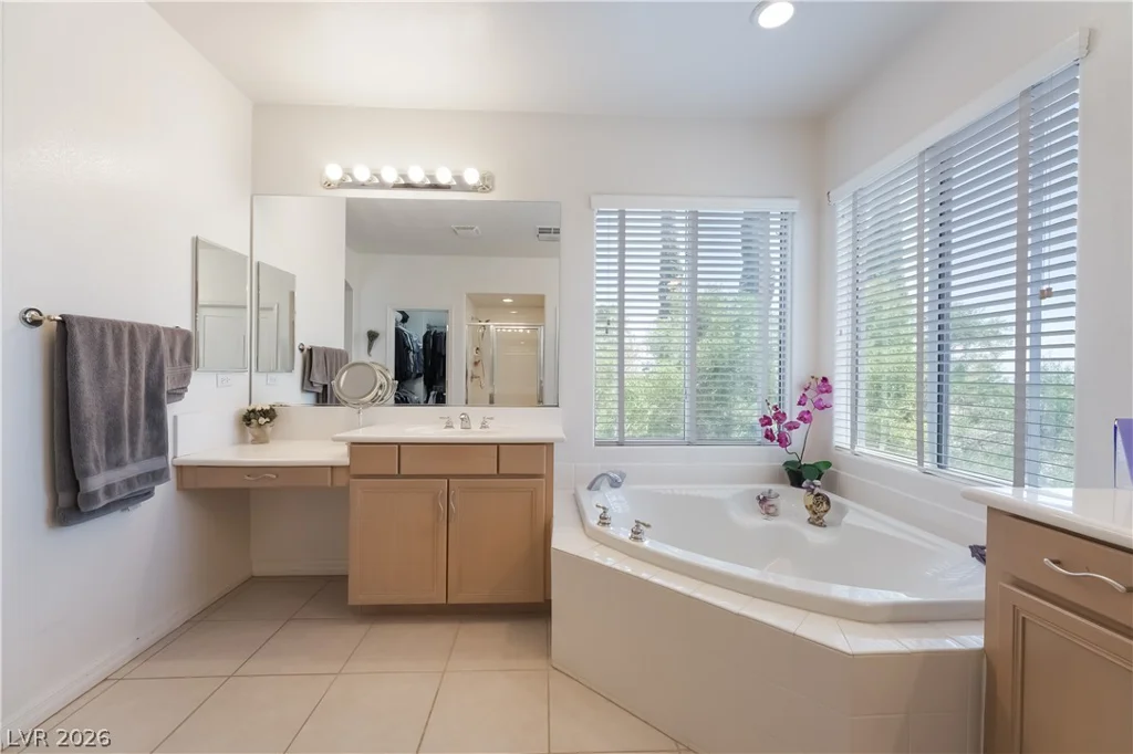 186 Uccello, Las Vegas, NV 89138