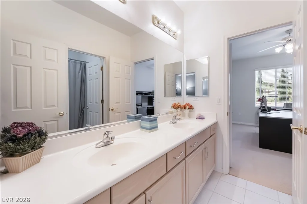 186 Uccello, Las Vegas, NV 89138