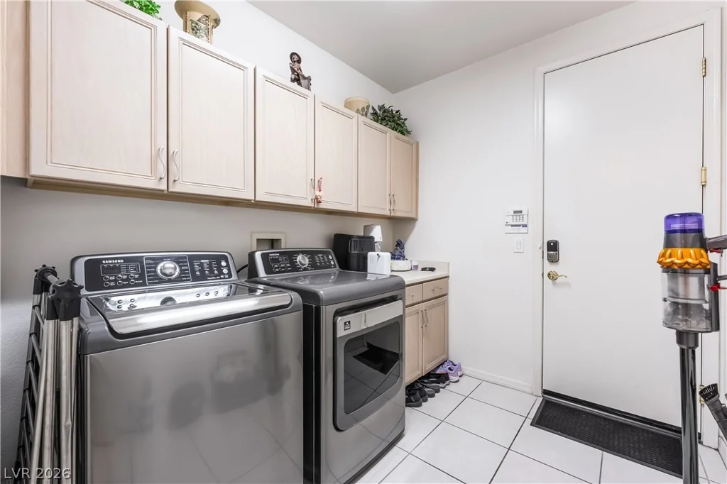 186 Uccello, Las Vegas, NV 89138