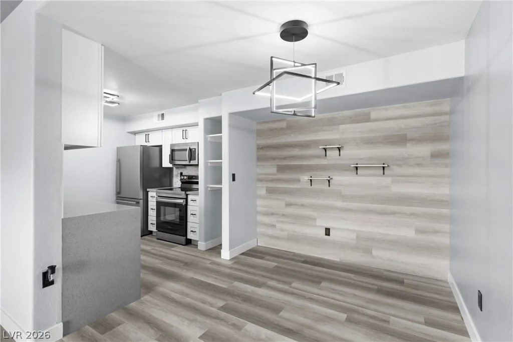 2300 Silverado Ranch, Las Vegas, NV 89183