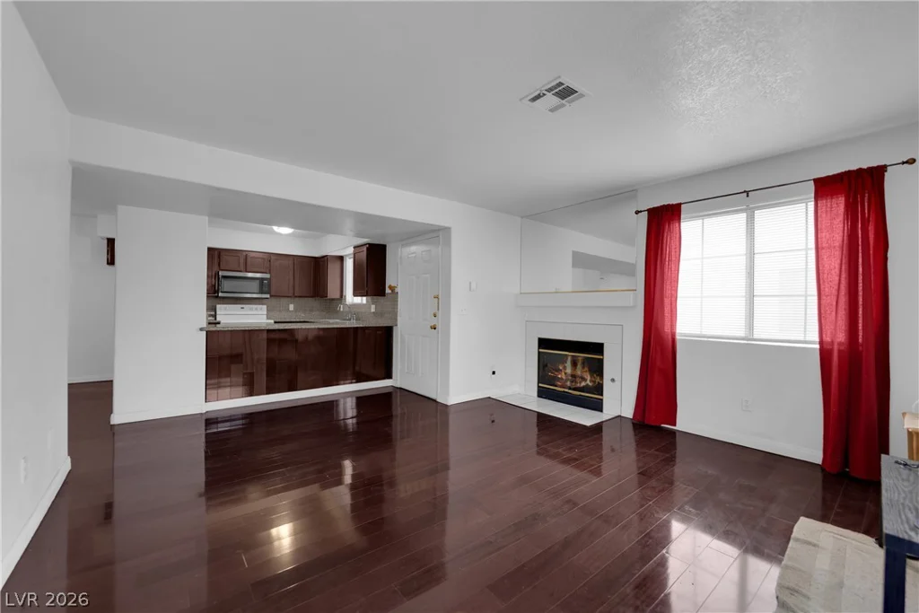 2725 Nellis, Las Vegas, NV 89121