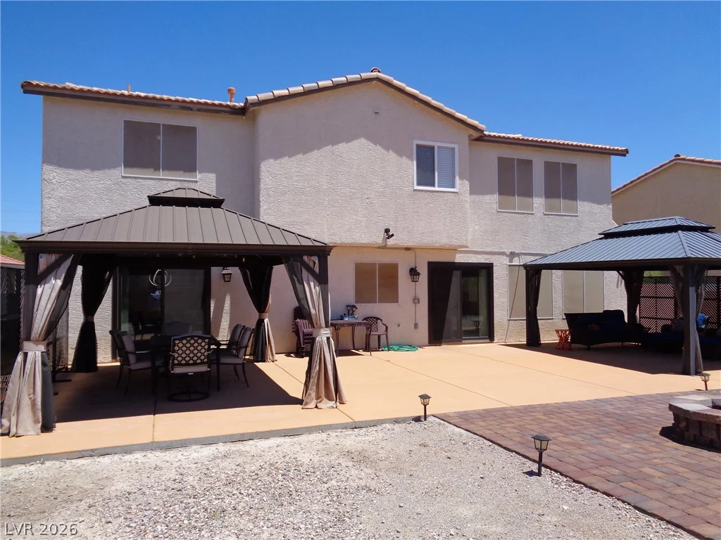 1901 Little Bow, North Las Vegas, NV 89084