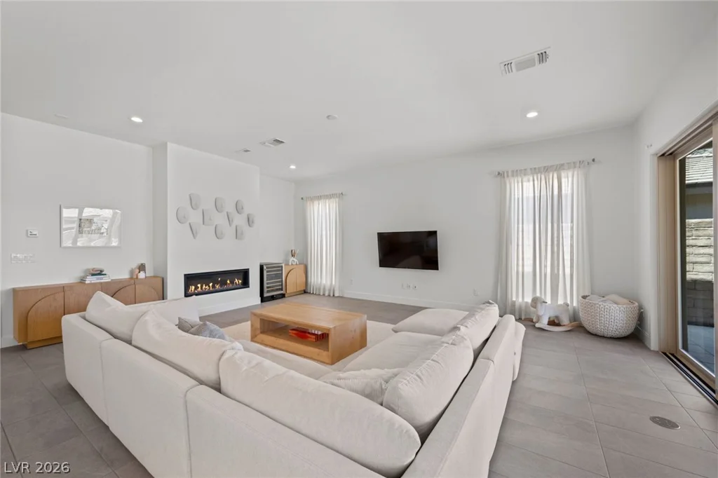 3060 Full Lotus, Las Vegas, NV 89138
