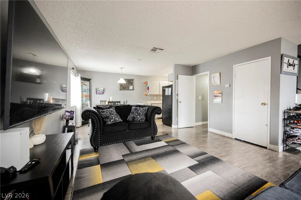 2915 Cedar, Las Vegas, NV 89101