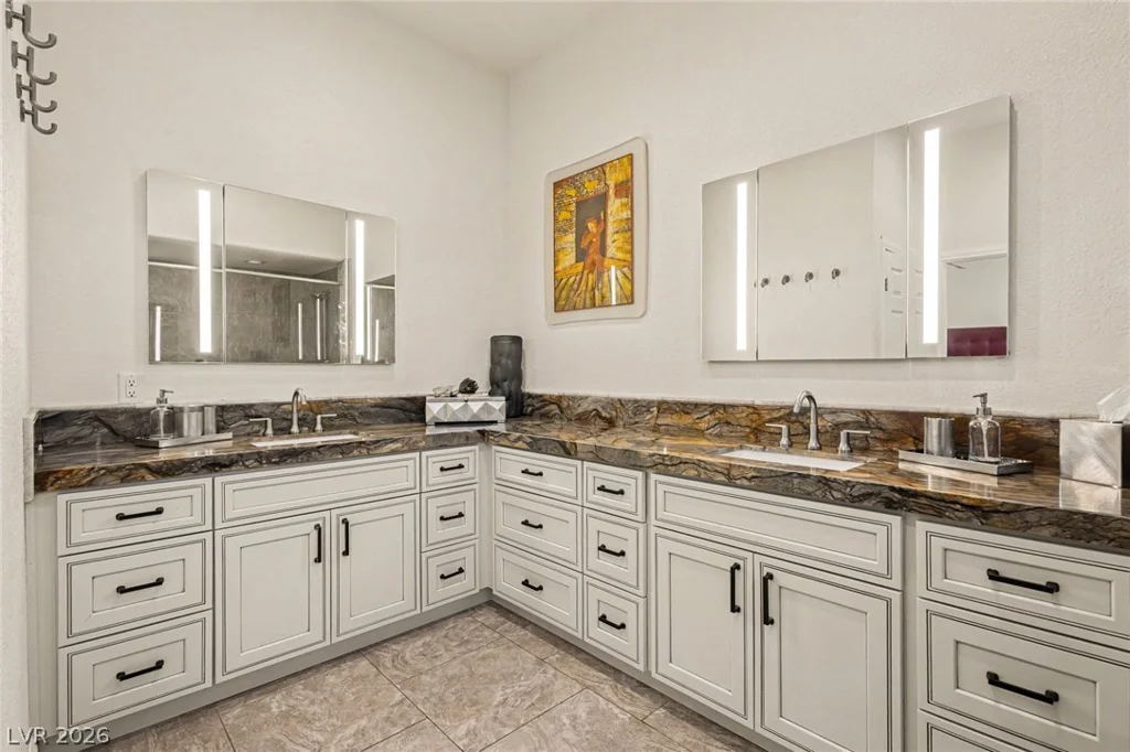 7629 Painted Dunes, Las Vegas, NV 89149