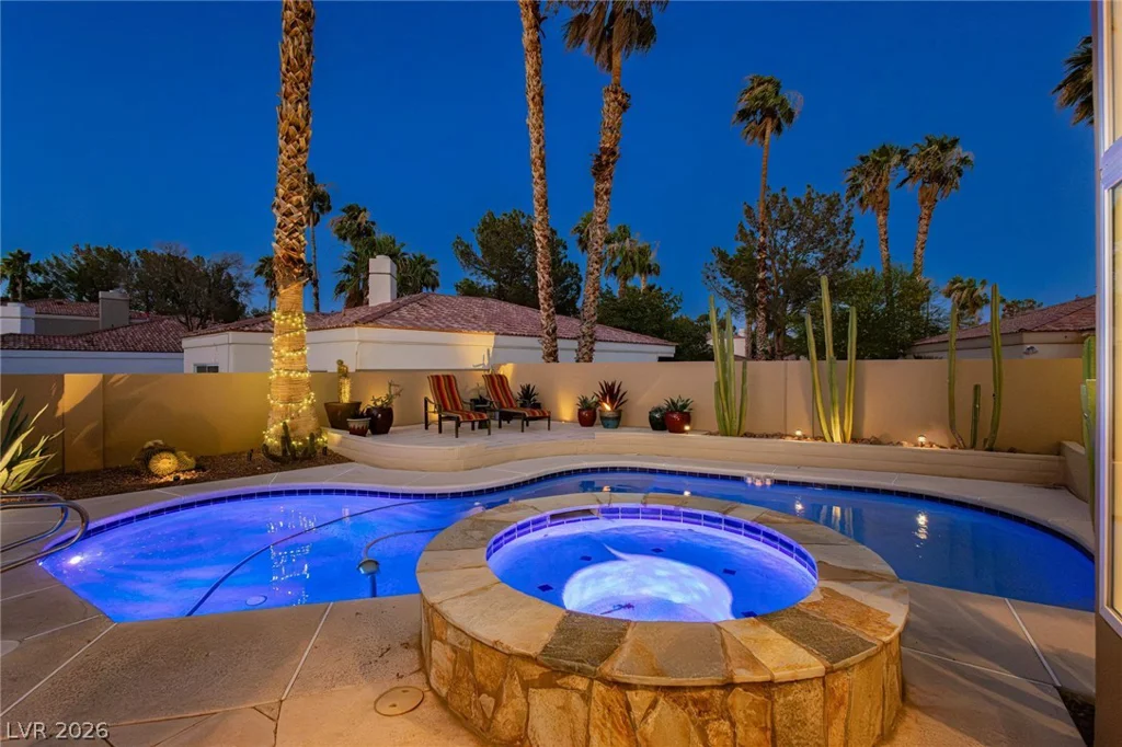 7629 Painted Dunes, Las Vegas, NV 89149