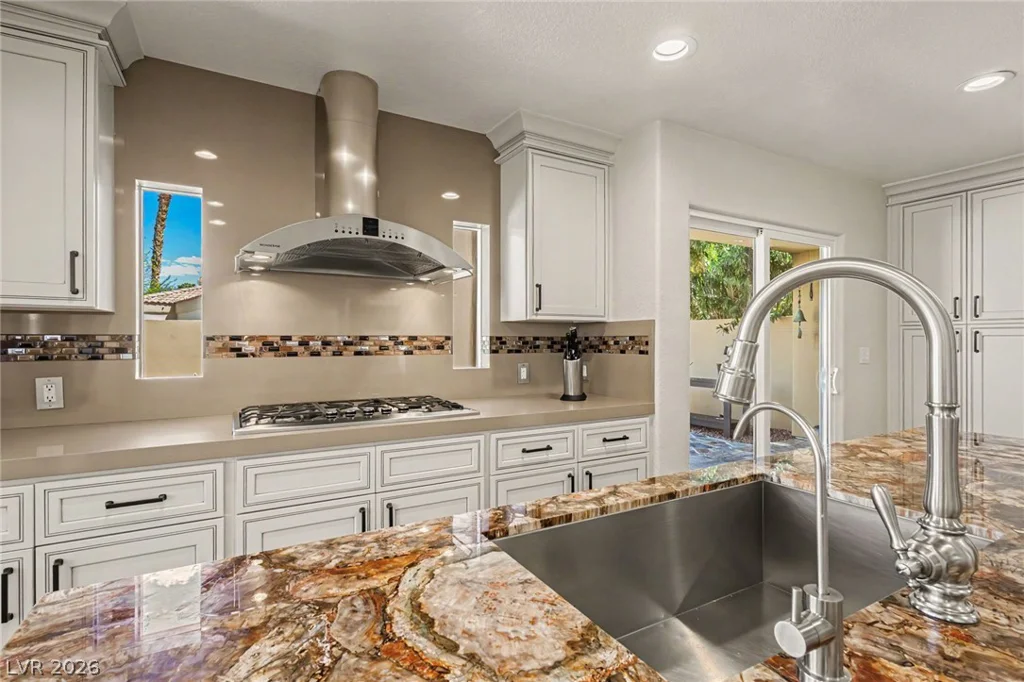 7629 Painted Dunes, Las Vegas, NV 89149
