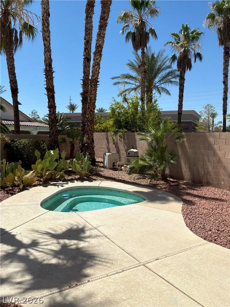 3240 Ariba, Las Vegas, NV 89129