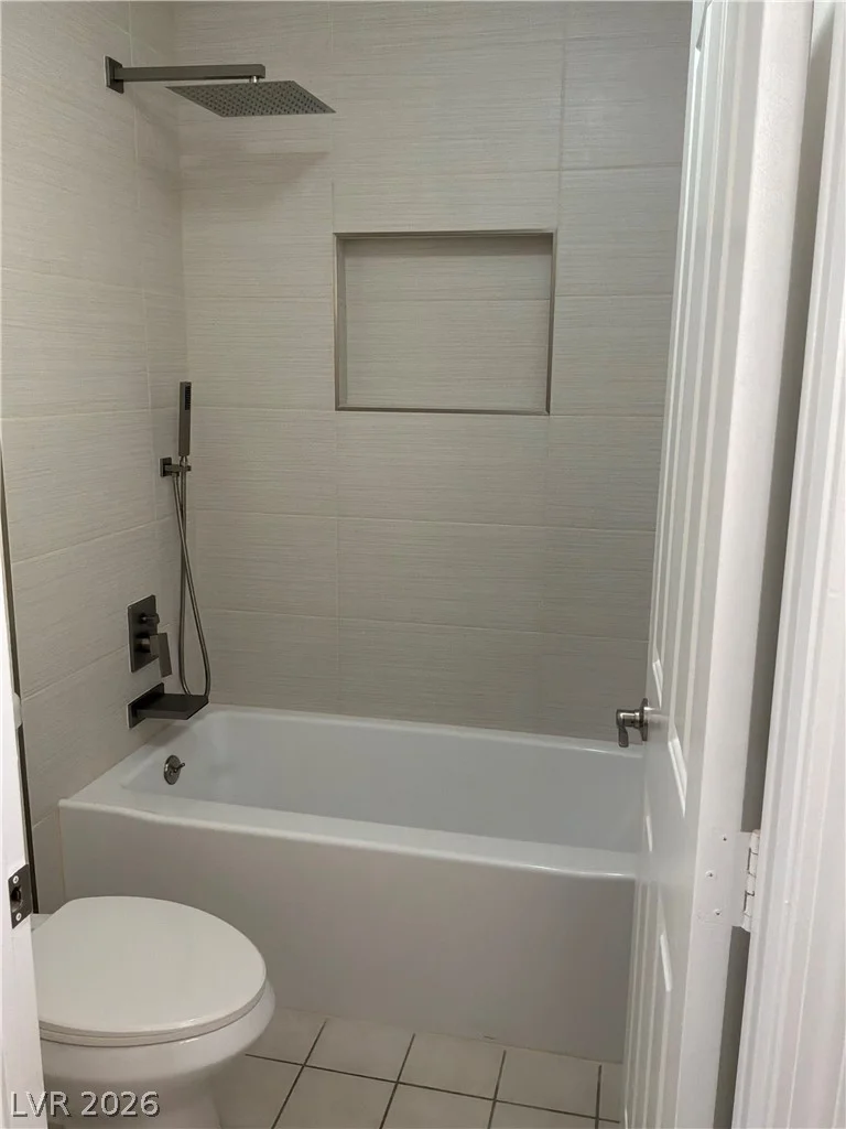 3240 Ariba, Las Vegas, NV 89129