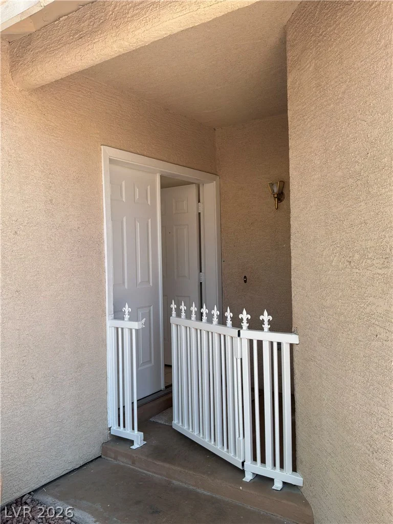 3240 Ariba, Las Vegas, NV 89129
