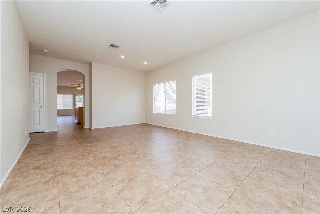 7833 Pinnochio, Las Vegas, NV 89131