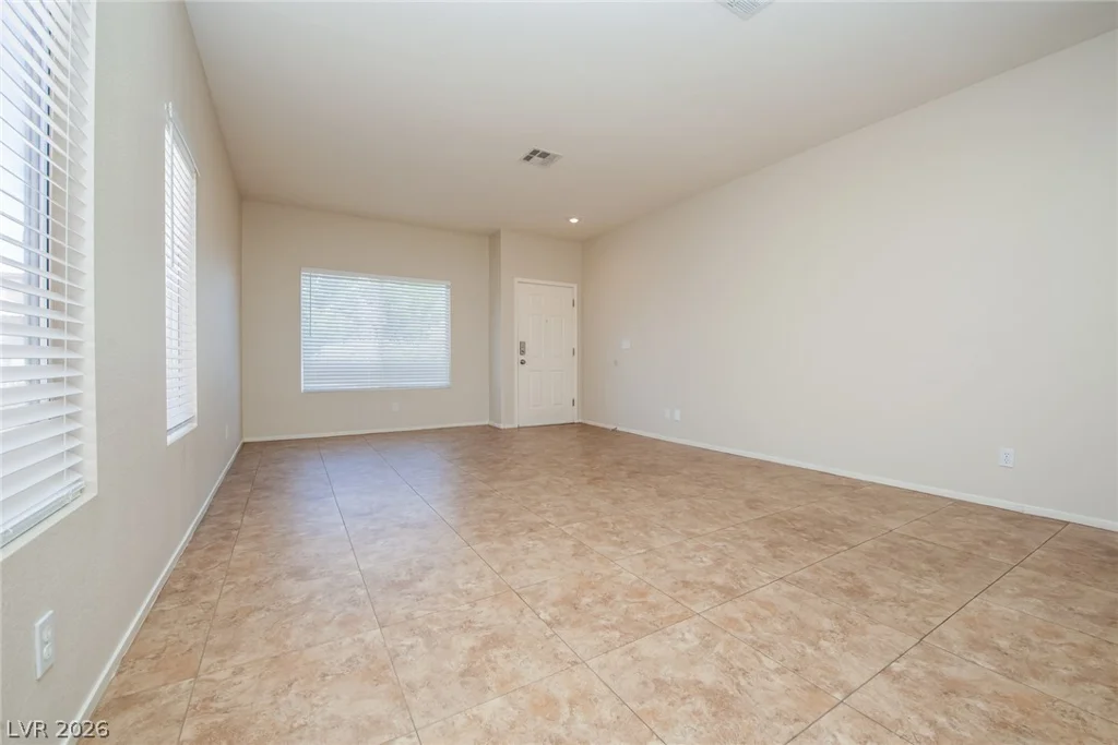 7833 Pinnochio, Las Vegas, NV 89131