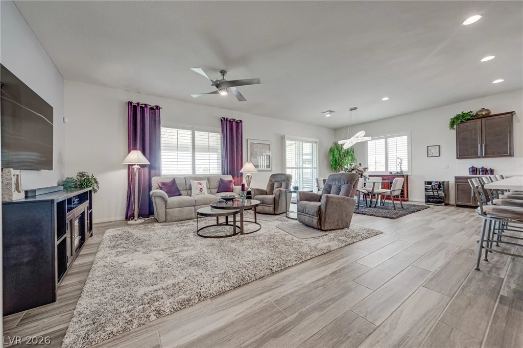 6225 Gambetta, Las Vegas, NV 89115