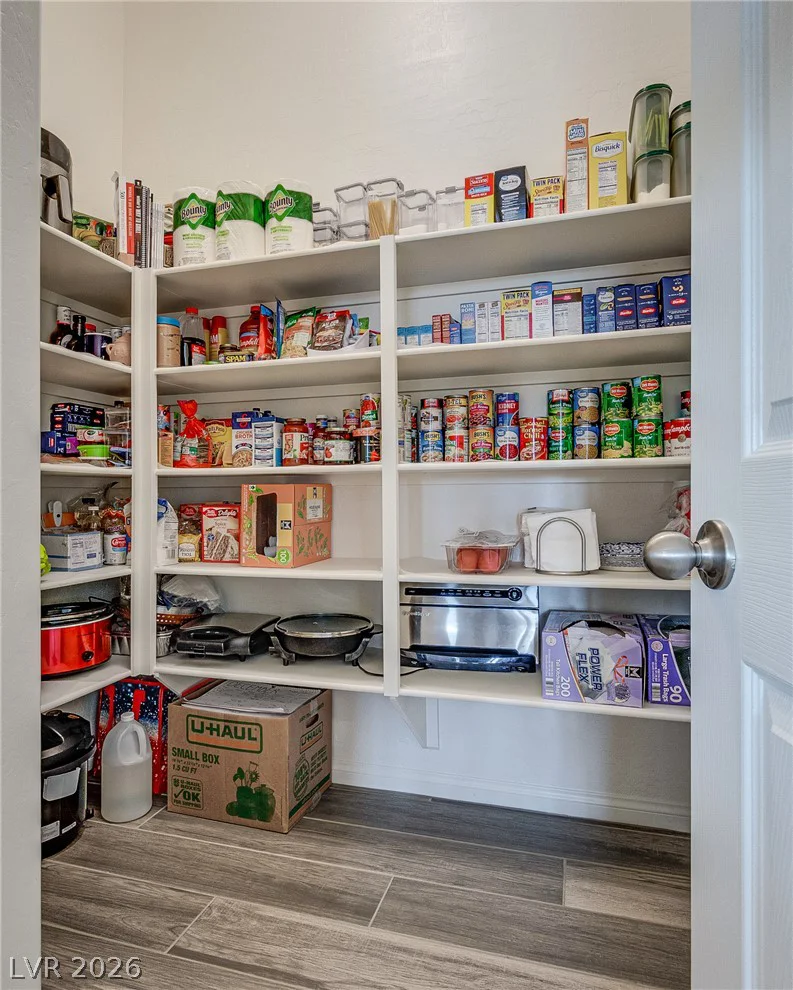 6225 Gambetta, Las Vegas, NV 89115