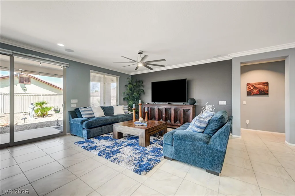 5817 Summit Greens, North Las Vegas, NV 89081