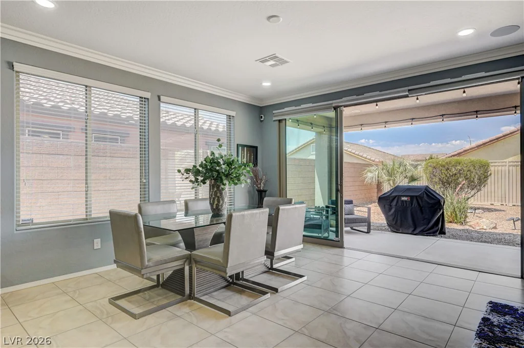 5817 Summit Greens, North Las Vegas, NV 89081