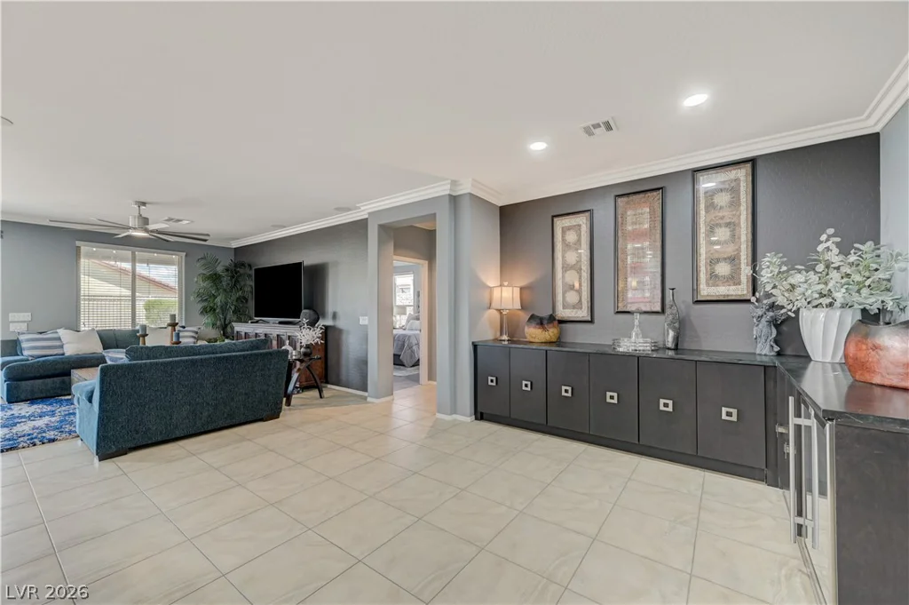 5817 Summit Greens, North Las Vegas, NV 89081
