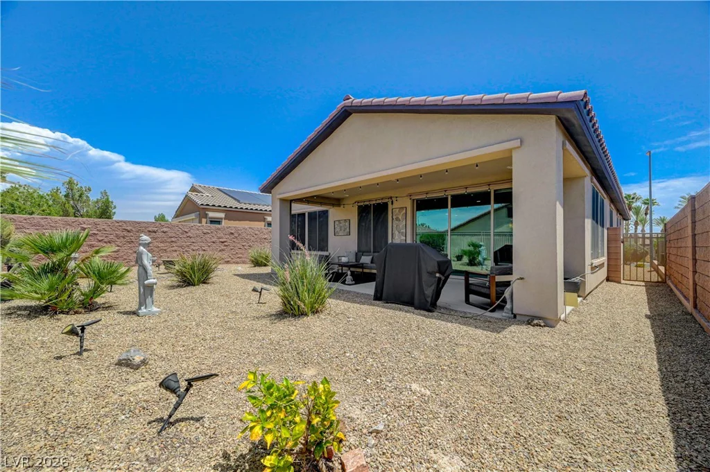 5817 Summit Greens, North Las Vegas, NV 89081