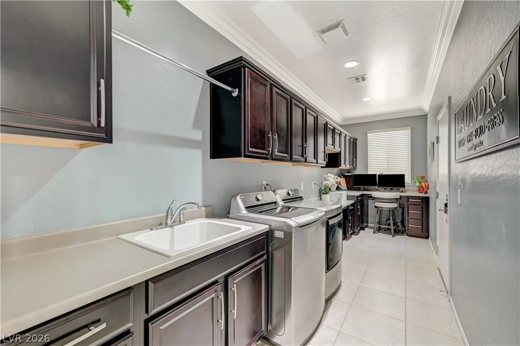 5817 Summit Greens, North Las Vegas, NV 89081