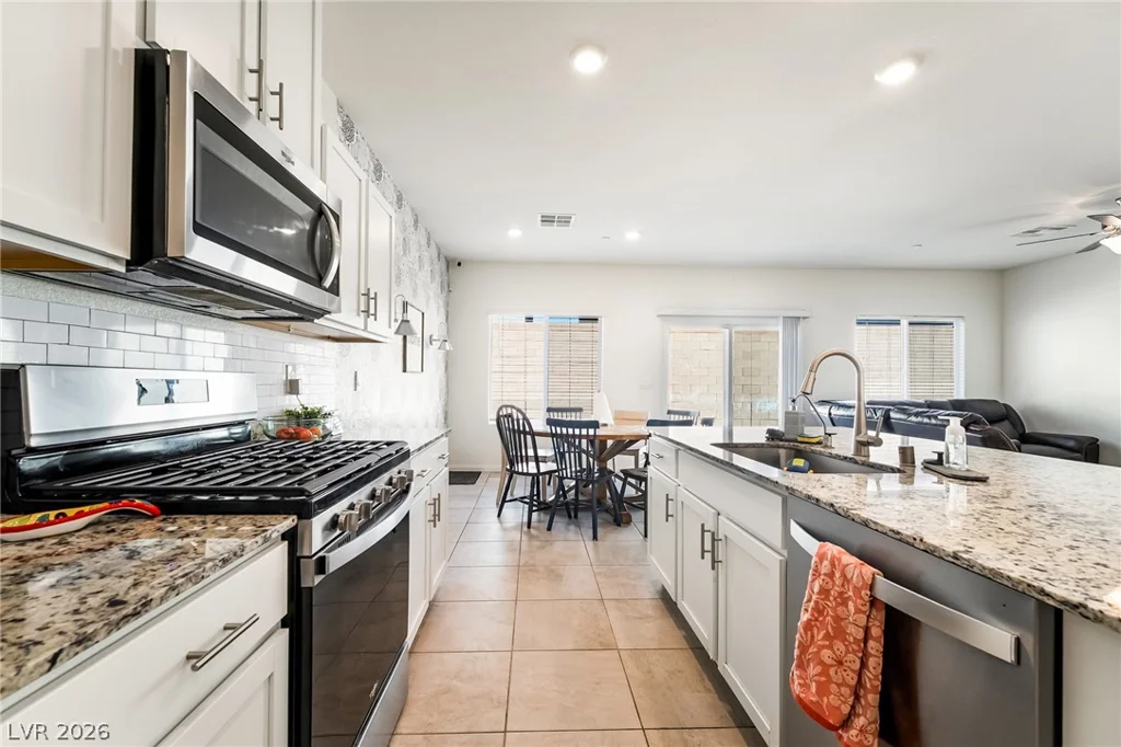 1087 Gentle Swan, Henderson, NV 89011