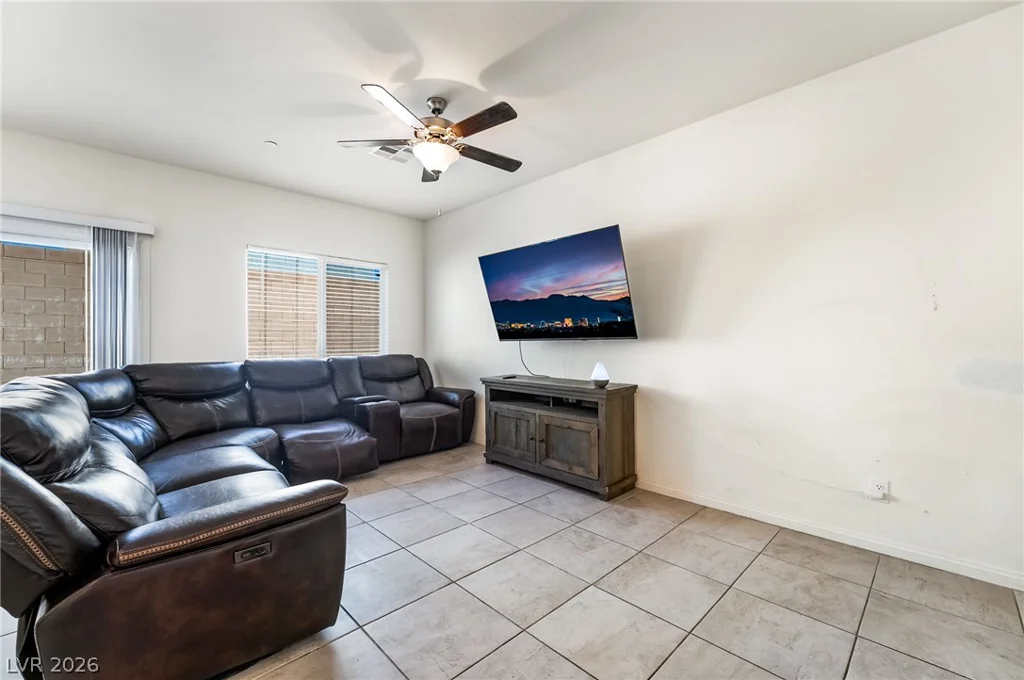 1087 Gentle Swan, Henderson, NV 89011