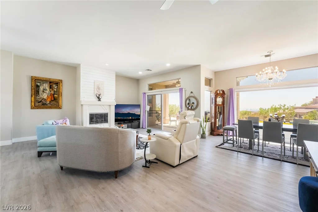 2728 Faiss, Las Vegas, NV 89134