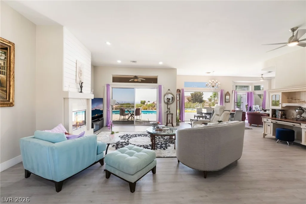2728 Faiss, Las Vegas, NV 89134