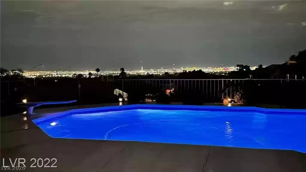 2728 Faiss, Las Vegas, NV 89134