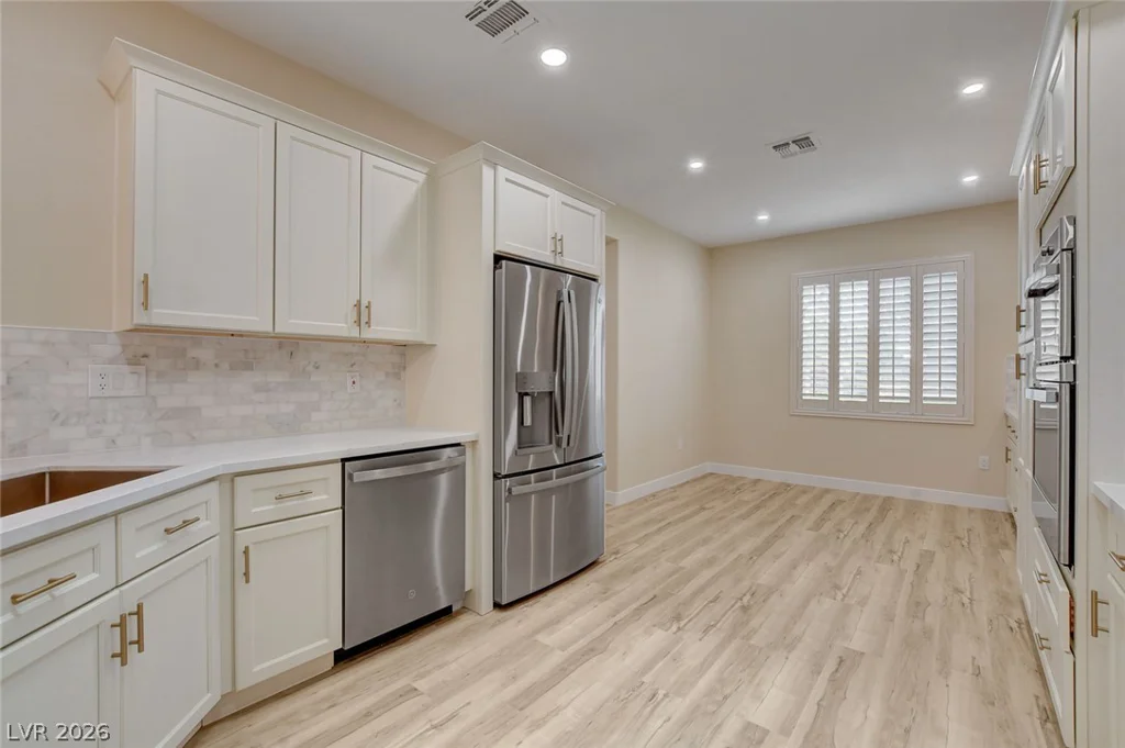 2741 Hartwick Pines Drive, Henderson, NV 89052