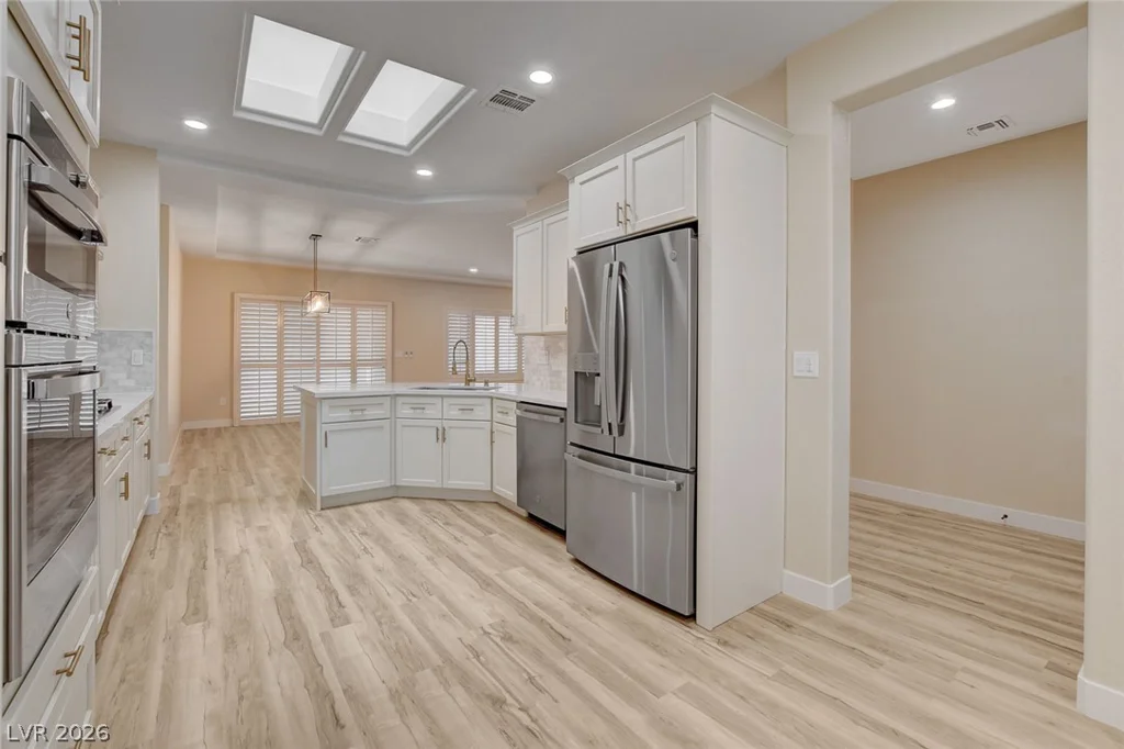 2741 Hartwick Pines Drive, Henderson, NV 89052