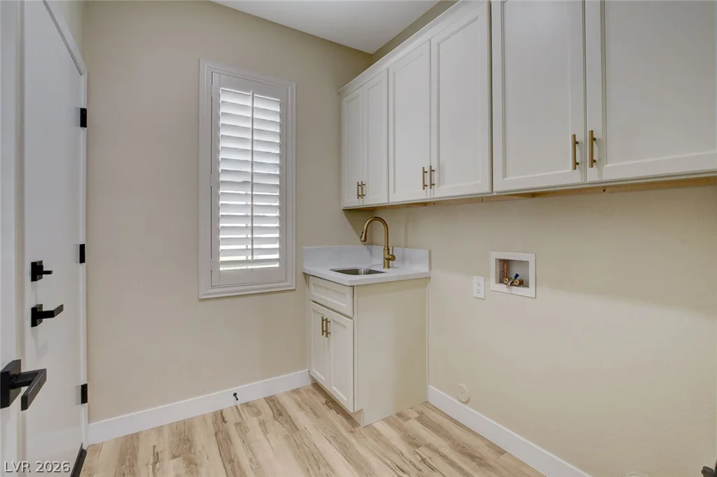 2741 Hartwick Pines Drive, Henderson, NV 89052