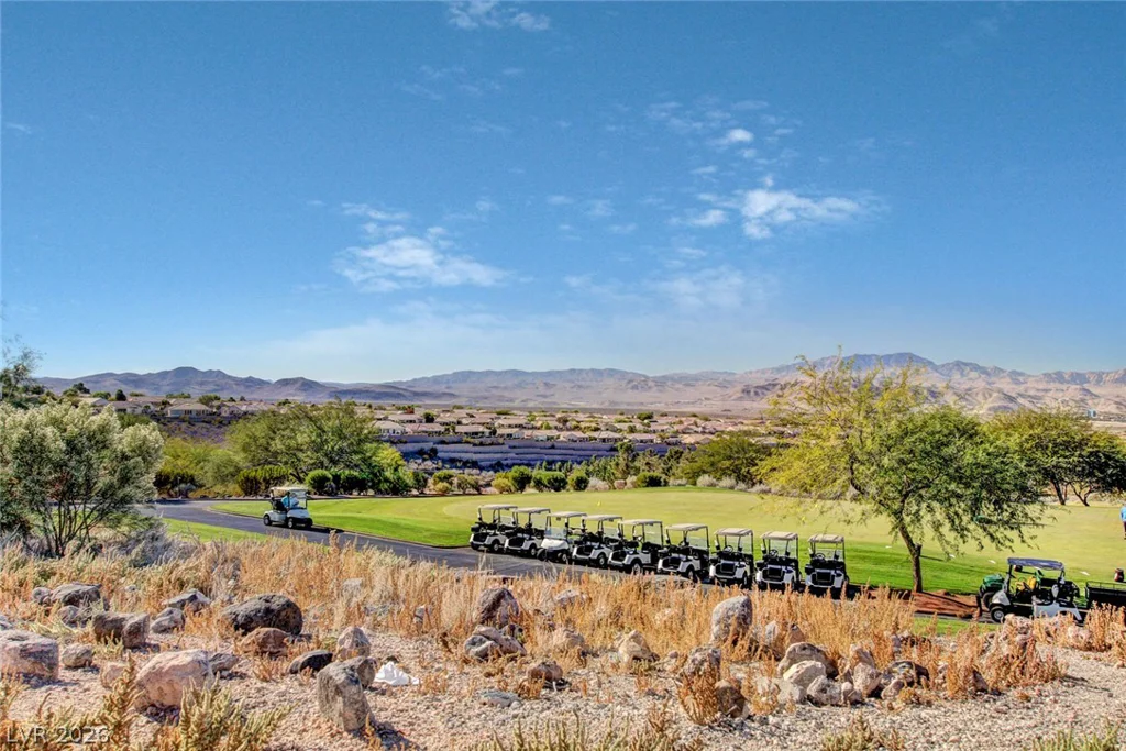 2741 Hartwick Pines Drive, Henderson, NV 89052