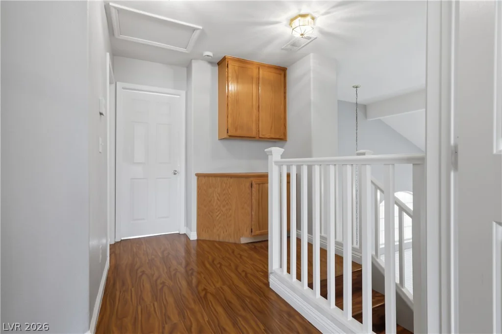 9221 Valador, Las Vegas, NV 89129