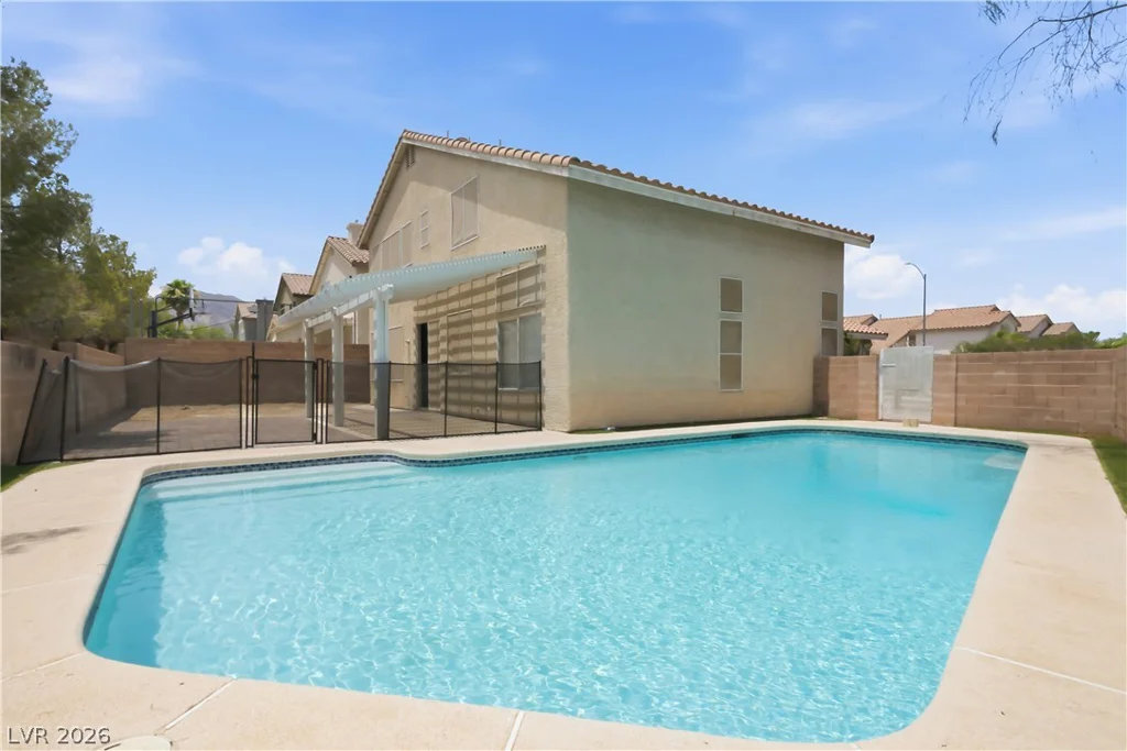 9221 Valador, Las Vegas, NV 89129
