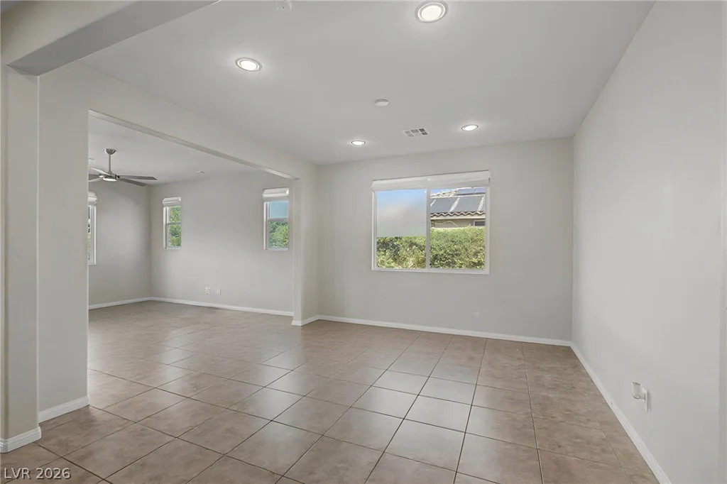 7794 Lovely Squaw, Las Vegas, NV 89179