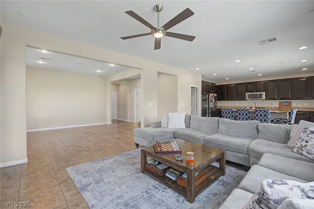 7794 Lovely Squaw, Las Vegas, NV 89179