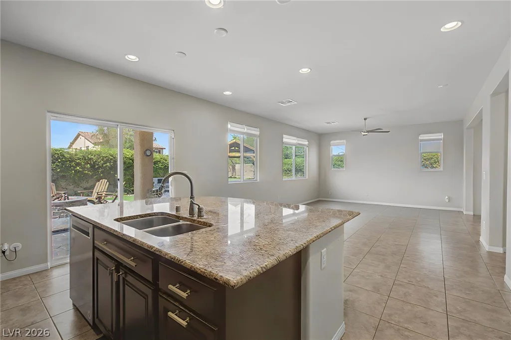 7794 Lovely Squaw, Las Vegas, NV 89179