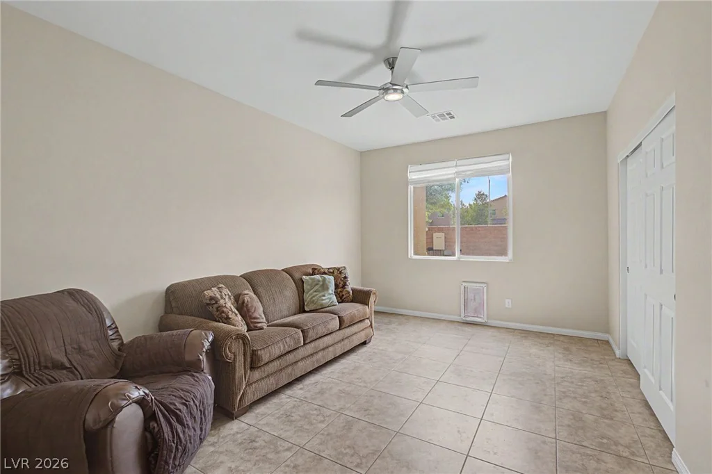 7794 Lovely Squaw, Las Vegas, NV 89179