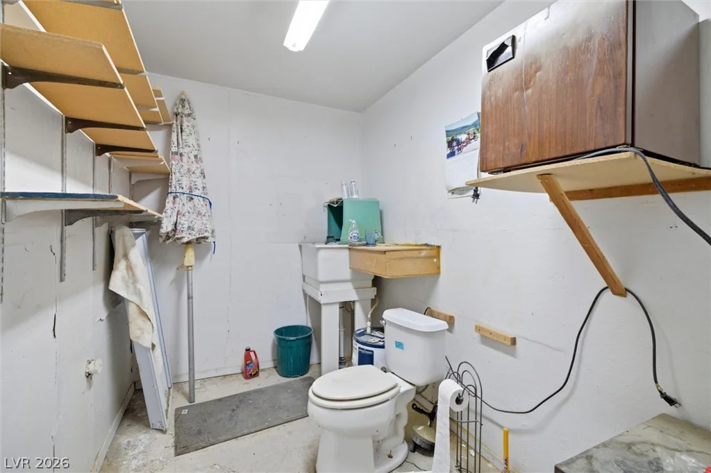 6691 Conestoga, Pahrump, NV 89048