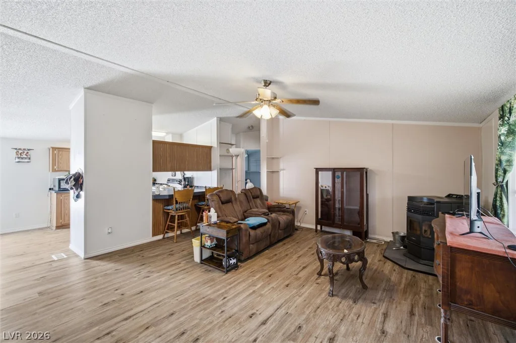 6691 Conestoga, Pahrump, NV 89048