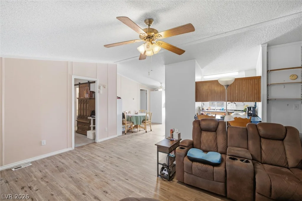 6691 Conestoga, Pahrump, NV 89048