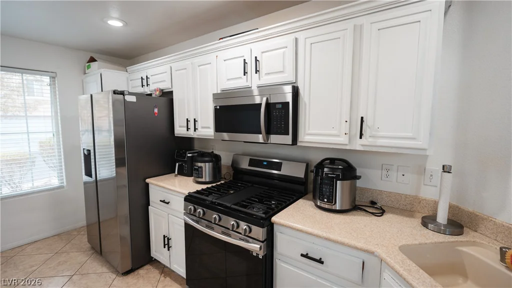 5087 Penryn, Las Vegas, NV 89139