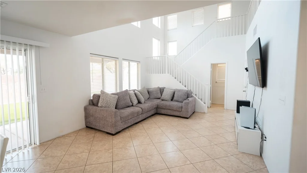 5087 Penryn, Las Vegas, NV 89139