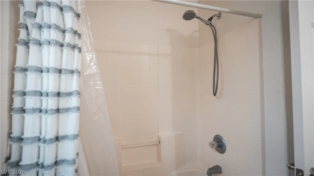 5087 Penryn, Las Vegas, NV 89139