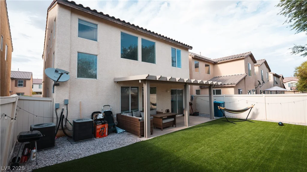 5087 Penryn, Las Vegas, NV 89139