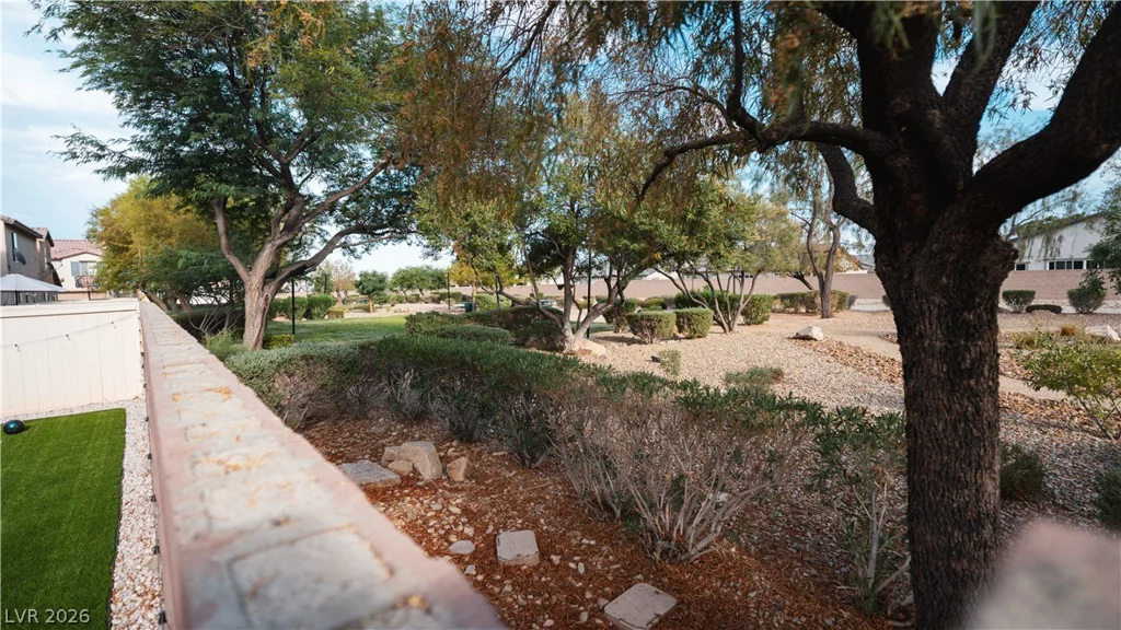 5087 Penryn, Las Vegas, NV 89139