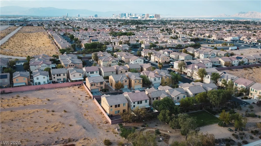 5087 Penryn, Las Vegas, NV 89139